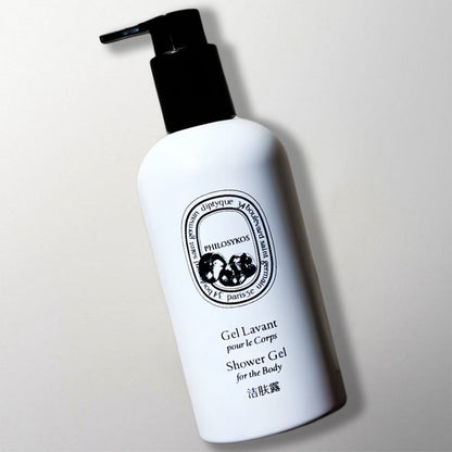one bottle of DIPTYQUE PHILOSYKOS shower gel.