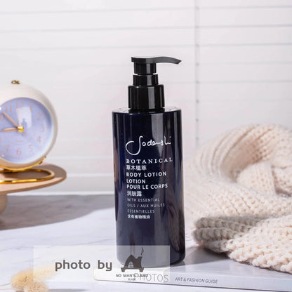 SACHAJUAN Shampoo &amp; Conditioner &amp; Shower Gel &amp; Body Lotion 300ML